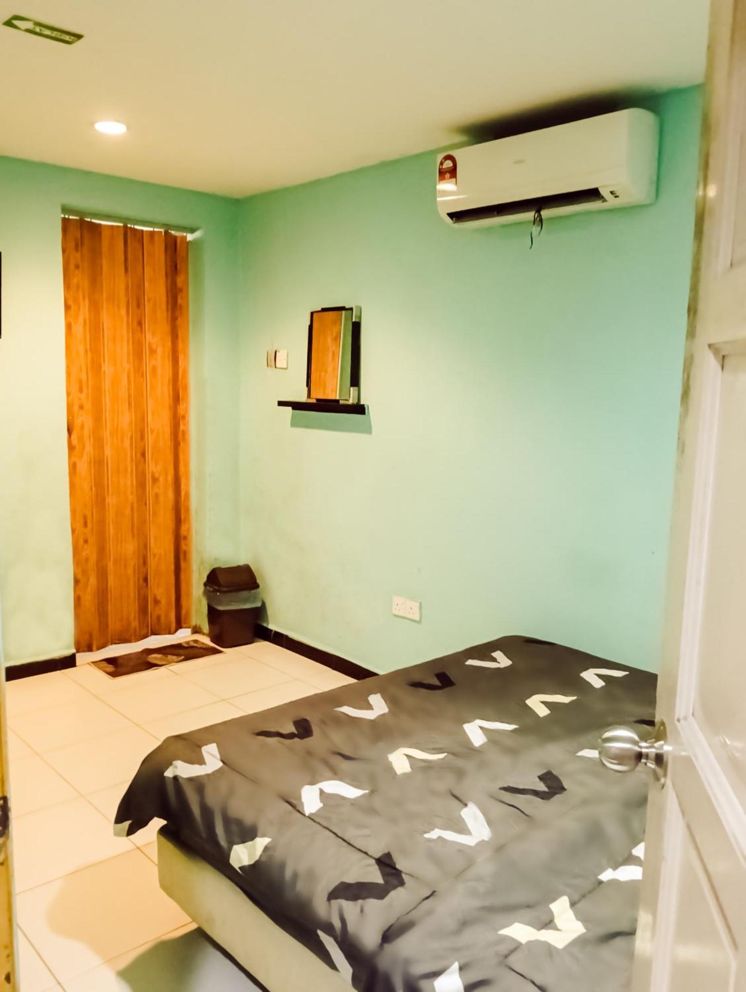 Brilliant Empire Hotel Malacca Екстериор снимка