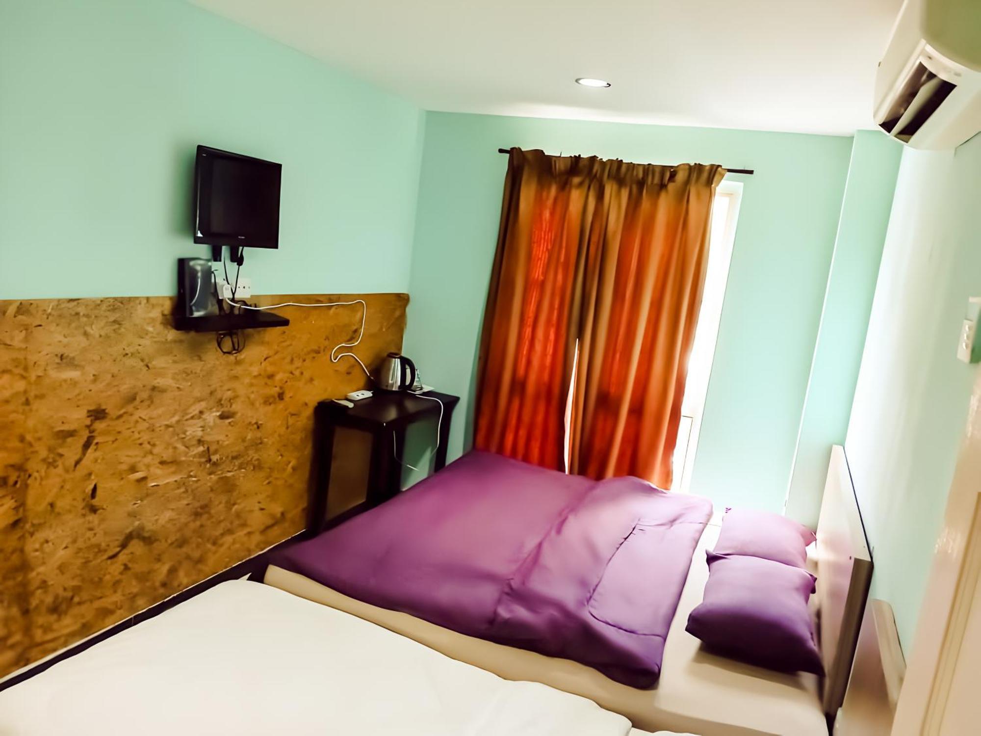 Brilliant Empire Hotel Malacca Екстериор снимка