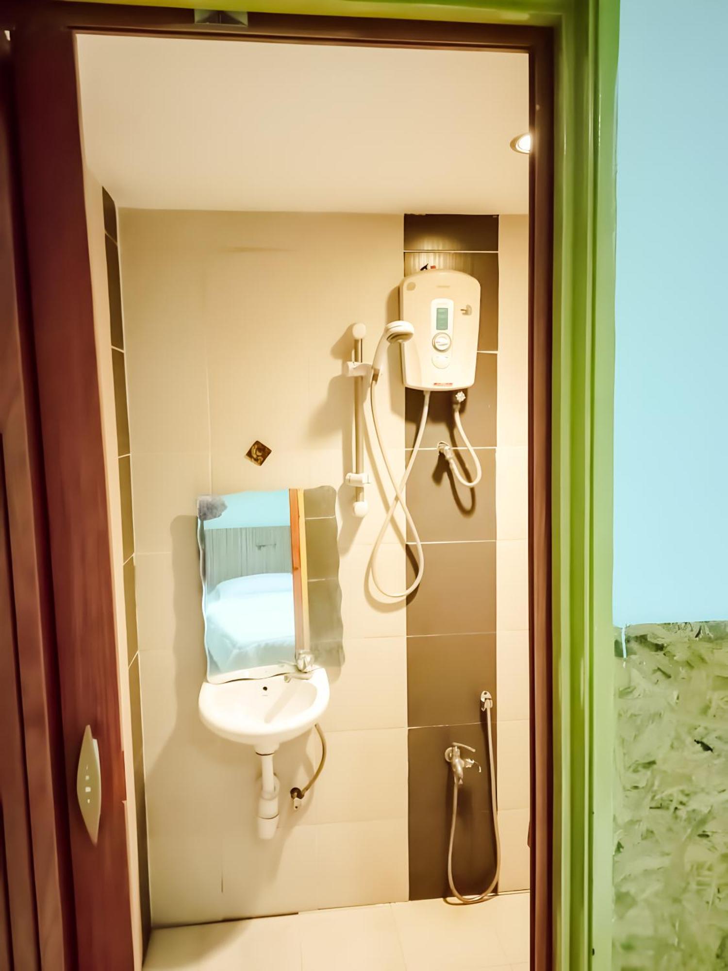 Brilliant Empire Hotel Malacca Екстериор снимка