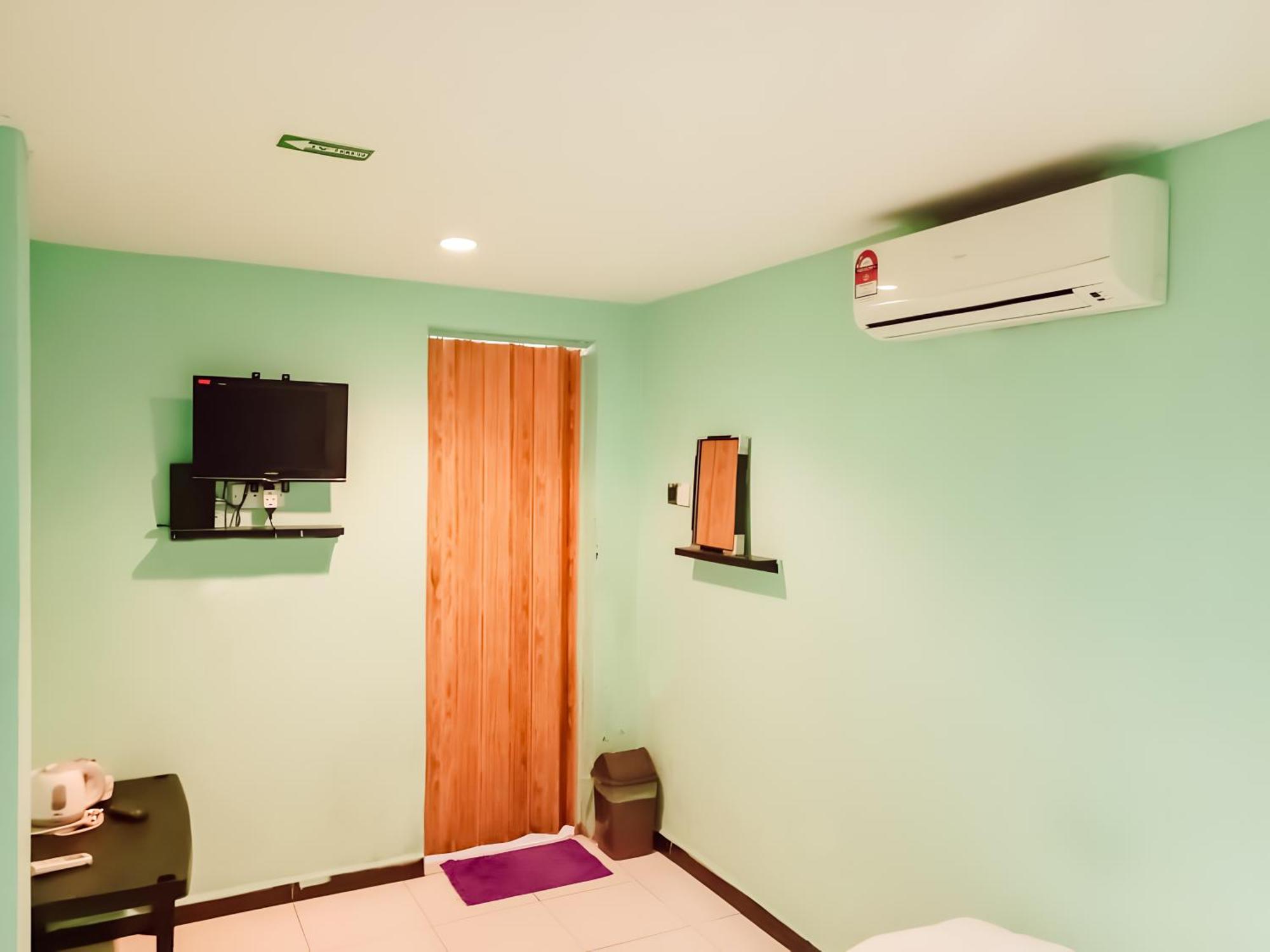 Brilliant Empire Hotel Malacca Екстериор снимка