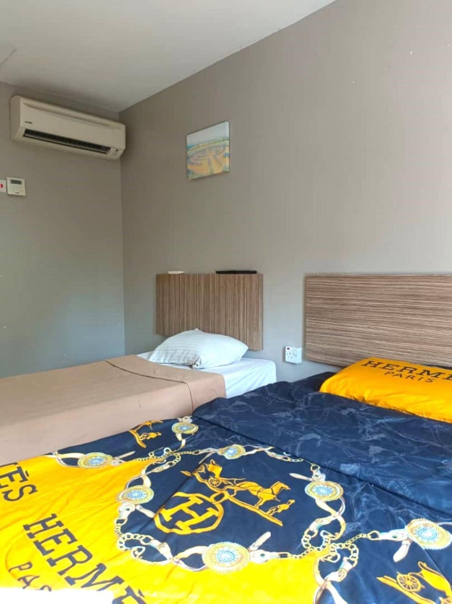 Brilliant Empire Hotel Malacca Екстериор снимка
